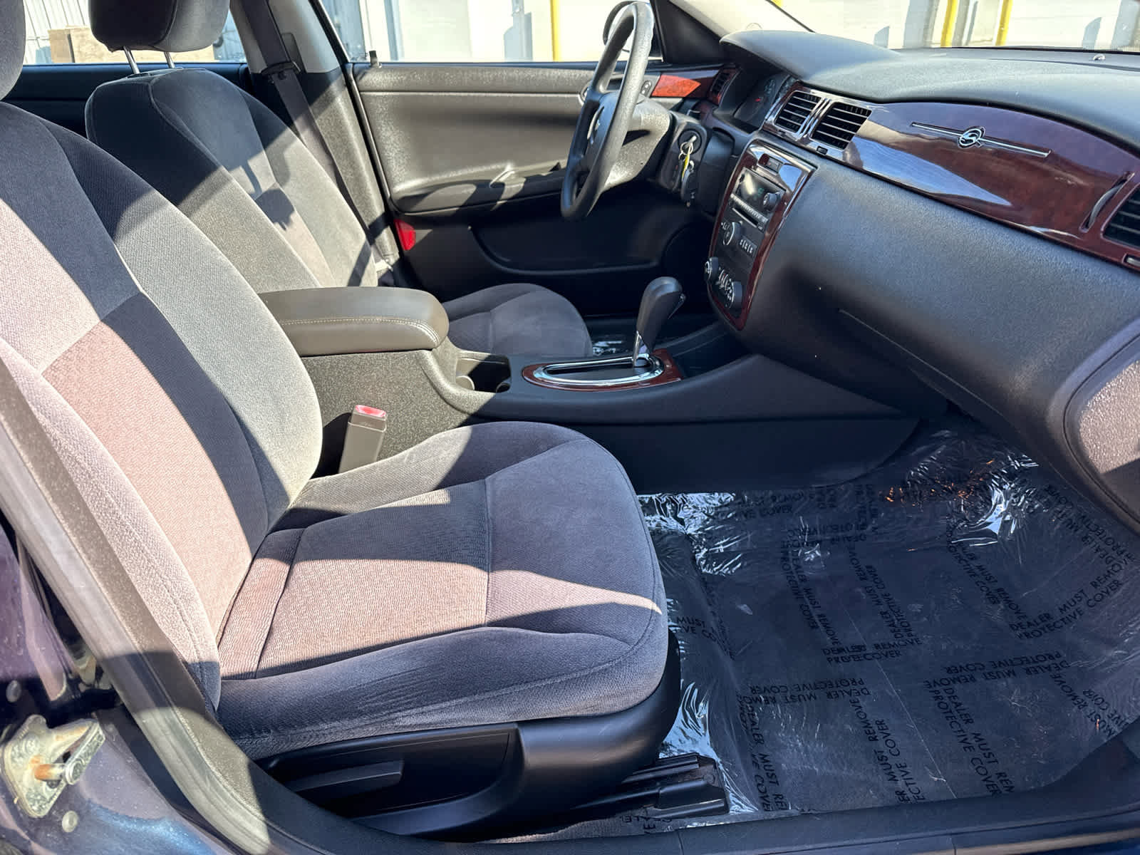 Used 2010 Chevrolet Impala LS image 12