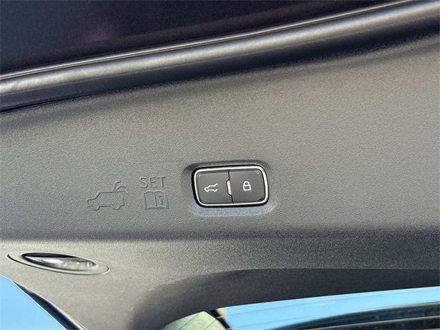 New 2025 Ford Expedition Max Active image 14