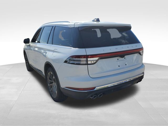 Used 2025 Lincoln Aviator Reserve w/ Illumination Package AWD/4WD image 6