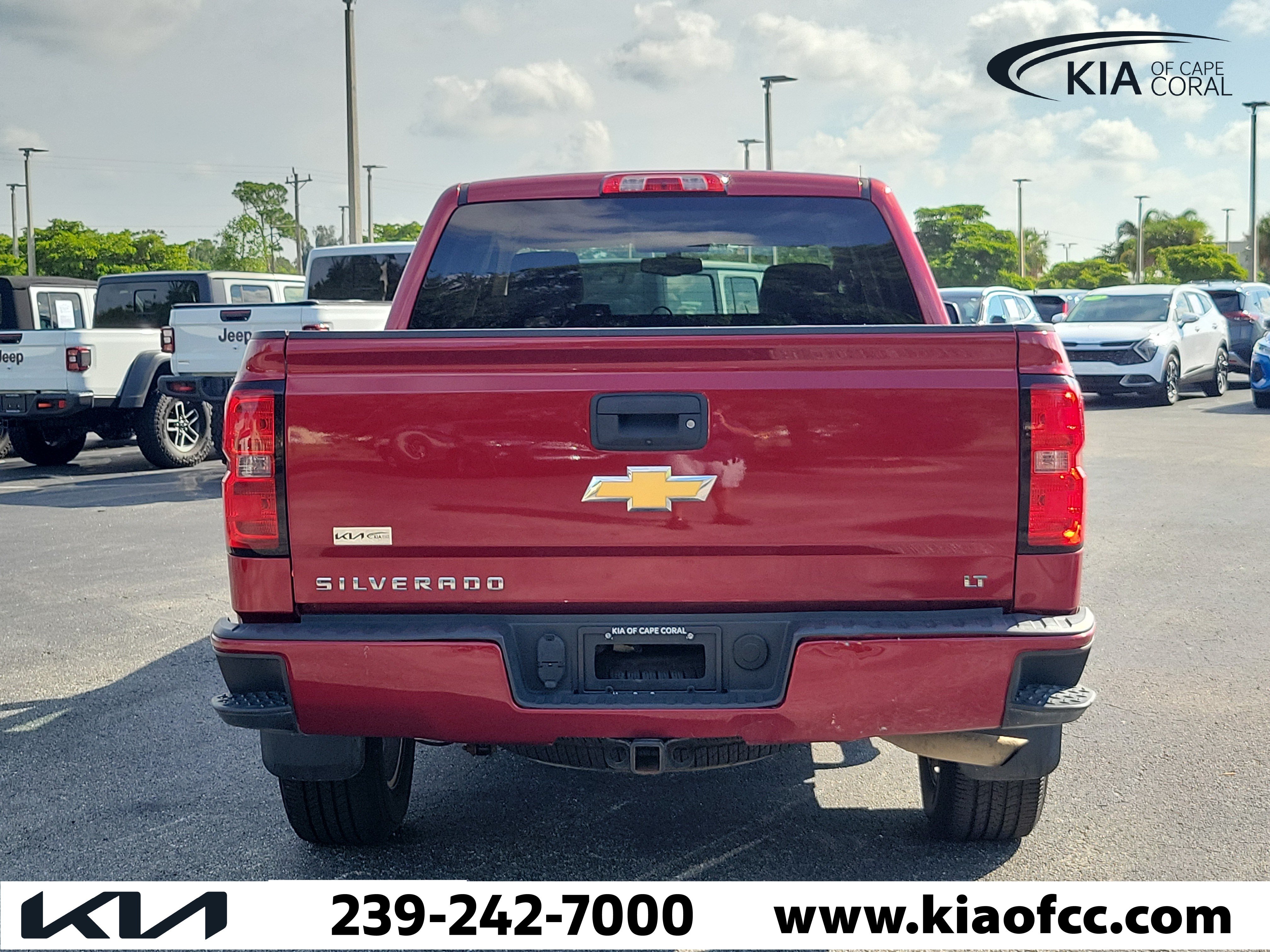 Used 2018 Chevrolet Silverado 1500 LT w/ Texas Edition AWD/4WD image 5