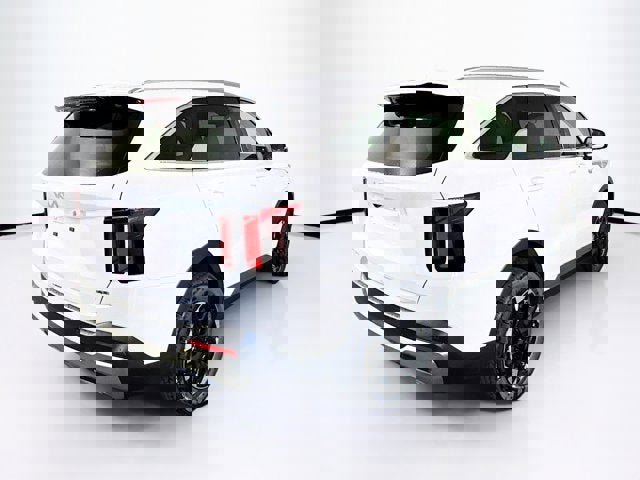 New 2026 Kia Sorento S image 5