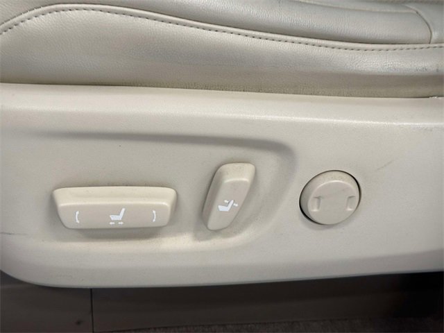 Used 2019 Lexus GX 460 image 19