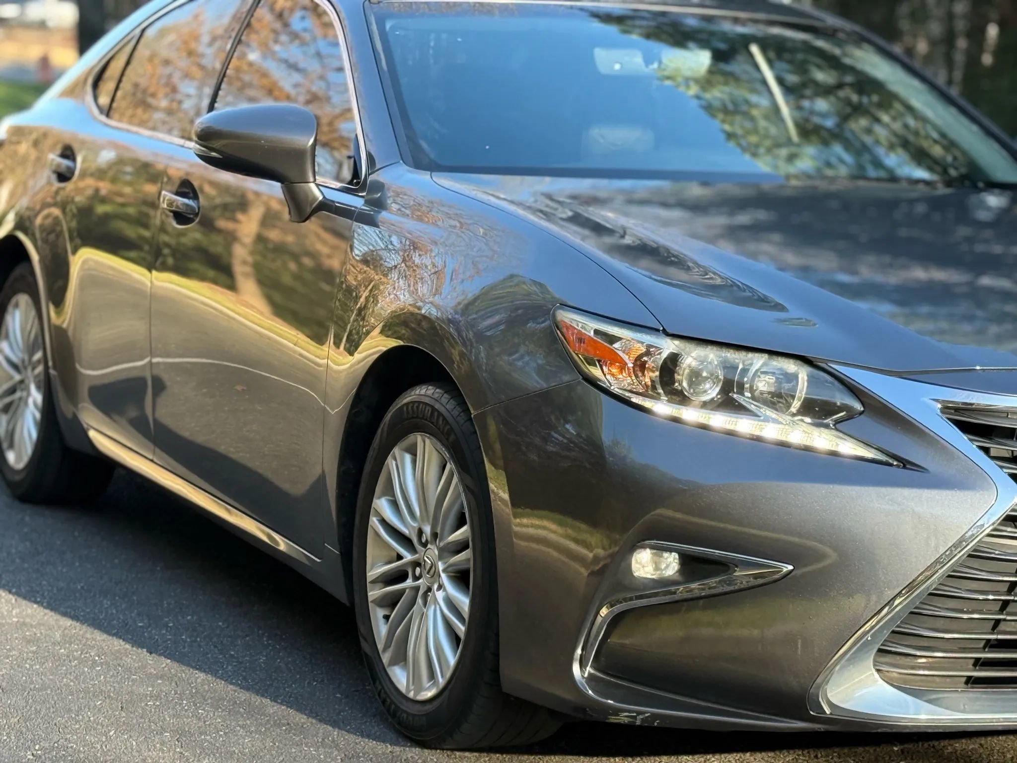 Used 2016 Lexus ES 350 image 3