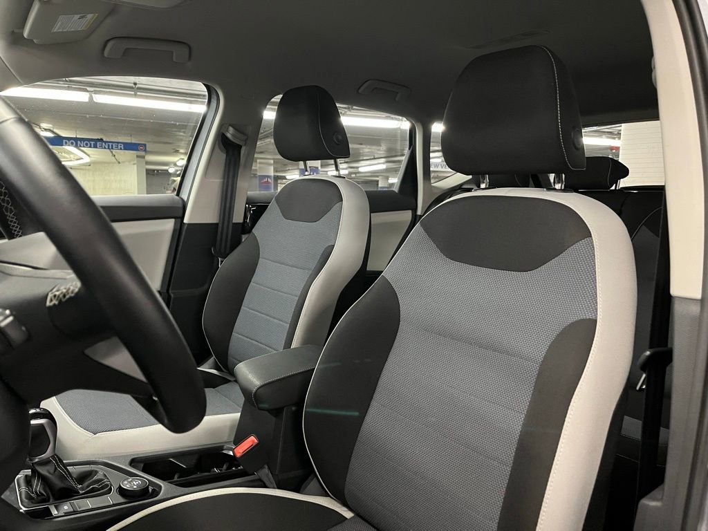 Used 2025 Volkswagen Taos S AWD/4WD image 18