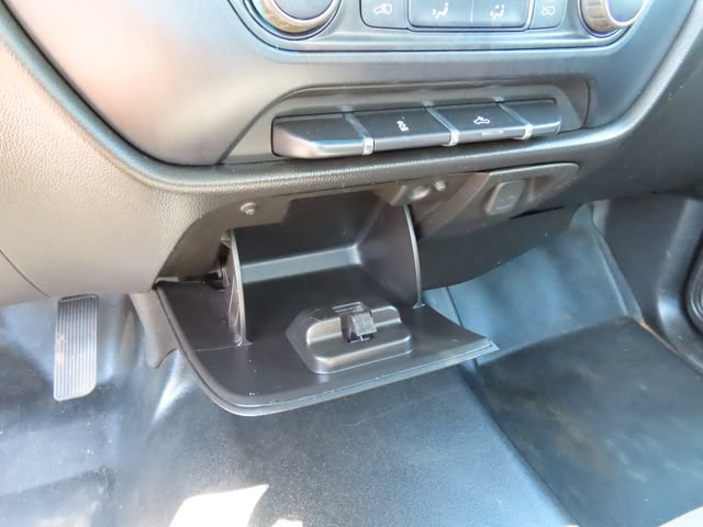 Used 2018 Chevrolet Silverado 1500 W/T RWD image 21