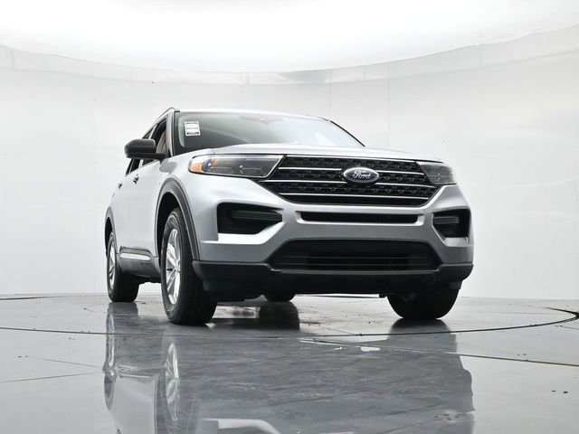Used 2022 Ford Explorer XLT image 35