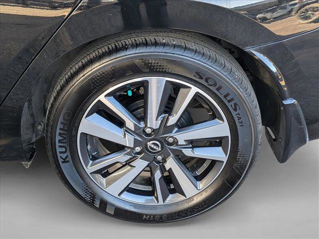 Used 2024 Nissan Versa S w/ S Plus Package image 9