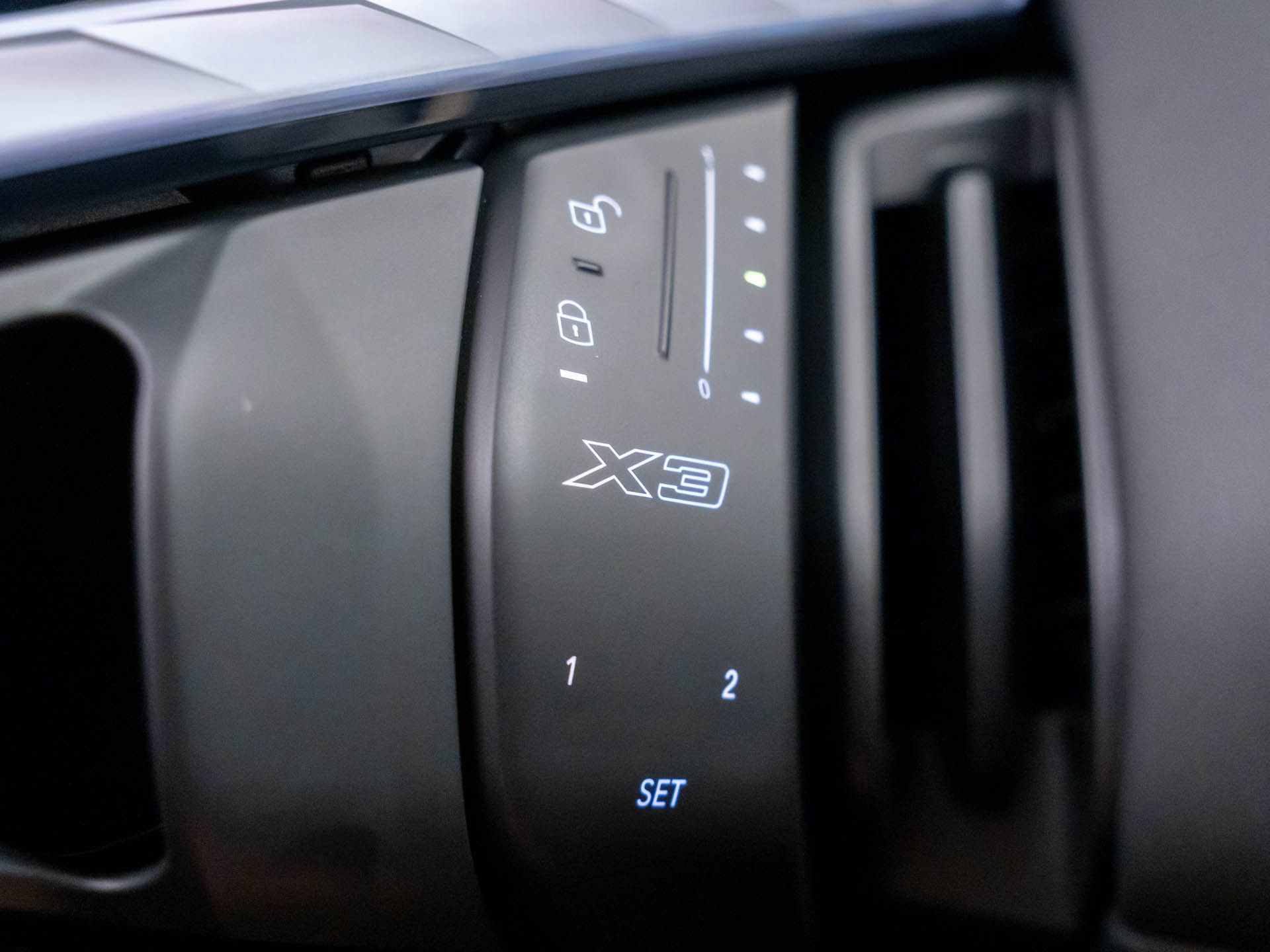 Used 2025 BMW X3 xDrive30i w/ Premium Package AWD/4WD image 29