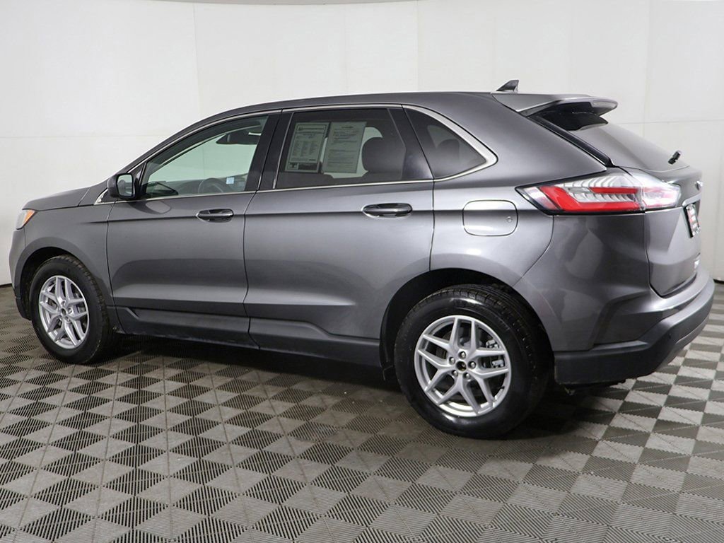 Used 2024 Ford Edge SEL image 14