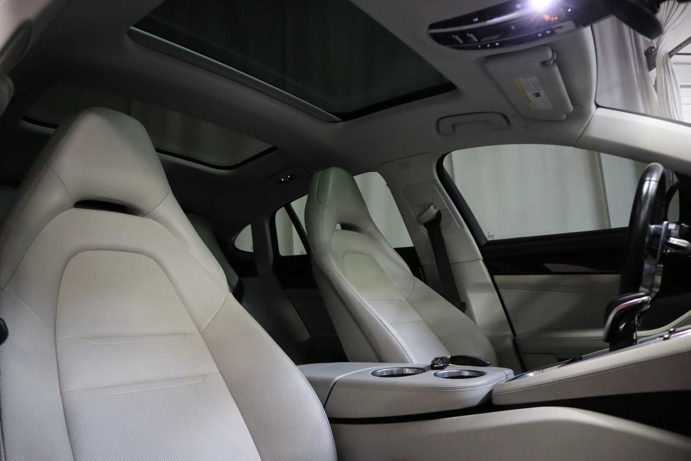 Used 2019 Porsche Panamera w/ Premium Package Plus RWD image 21