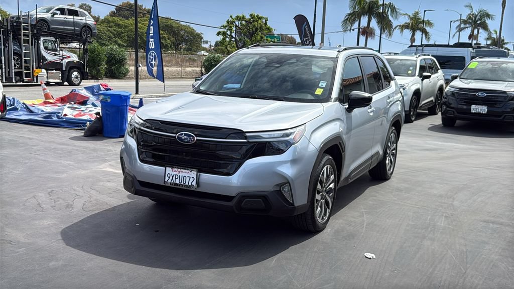 Certified 2025 Subaru Forester Touring AWD/4WD image 3