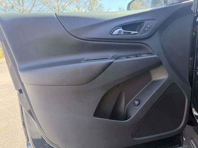 Used 2022 Chevrolet Equinox LT image 9