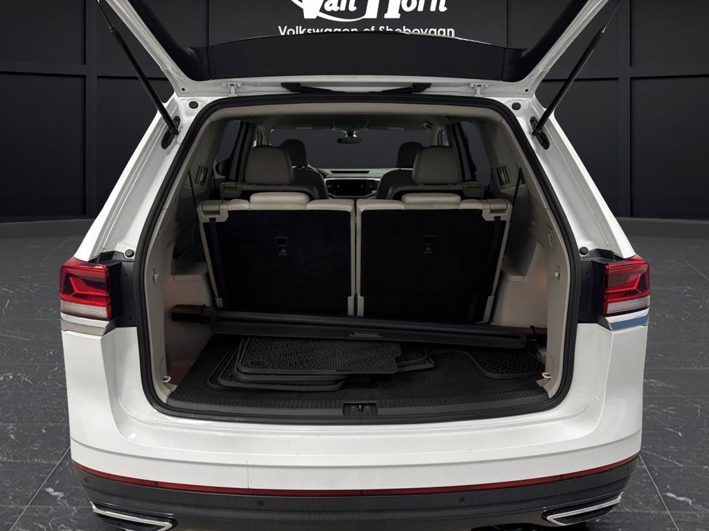 Used 2022 Volkswagen Atlas SE w/ Black Wheel Package image 13