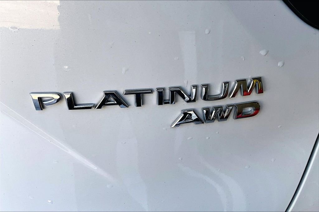 Used 2016 Nissan Murano S AWD/4WD image 23