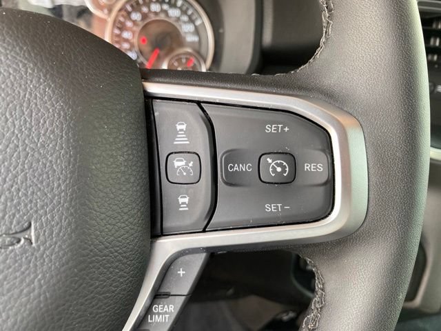 Used 2025 RAM 1500 Big Horn AWD/4WD image 21