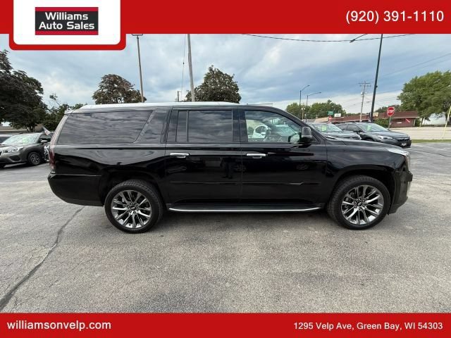 Used 2020 Cadillac Escalade ESV Luxury w/ Escalade Sport Edition AWD/4WD image 4