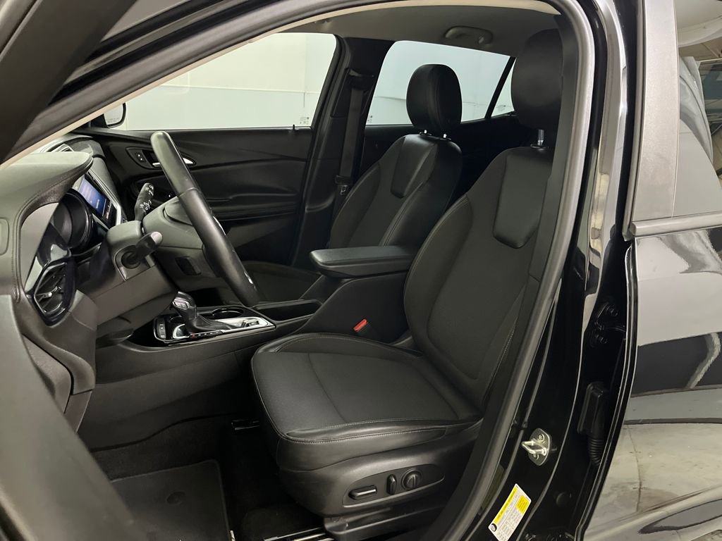 Used 2020 Buick Encore GX Select image 19