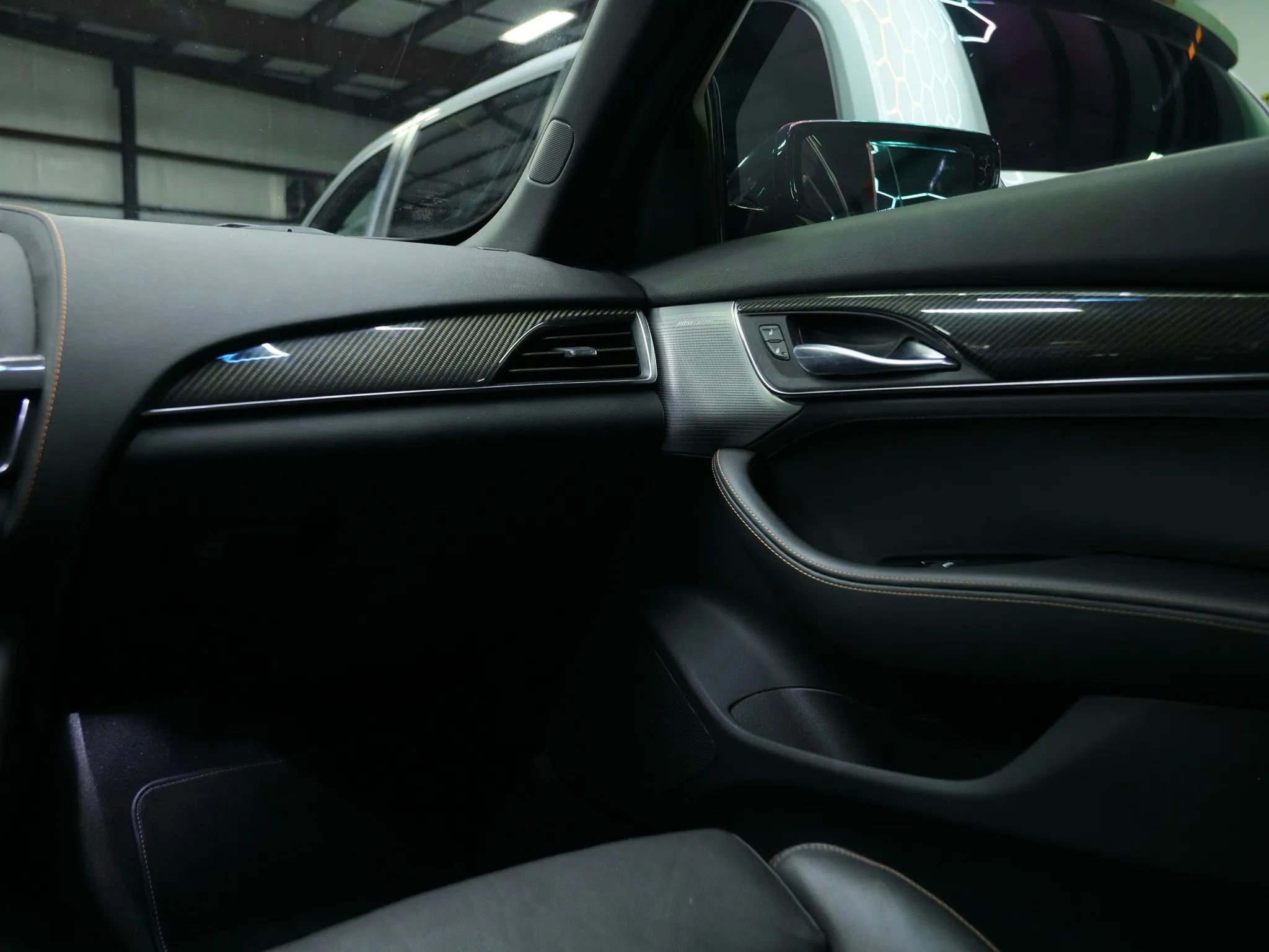 Used 2020 Cadillac CT5 V w/ Premium Package image 45