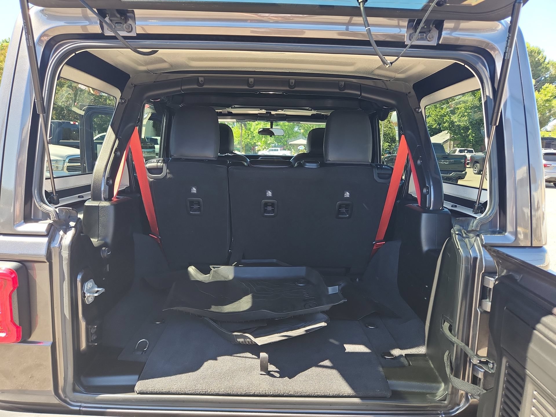 Certified 2020 Jeep Wrangler Unlimited Rubicon w/ Quick Order Package 28Y Recon AWD/4WD image 21