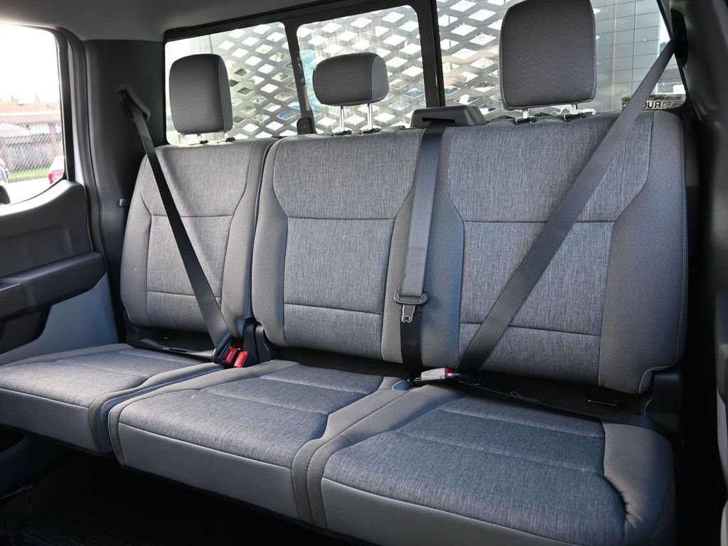 New 2026 Ford F550 4x4 Crew Cab image 28