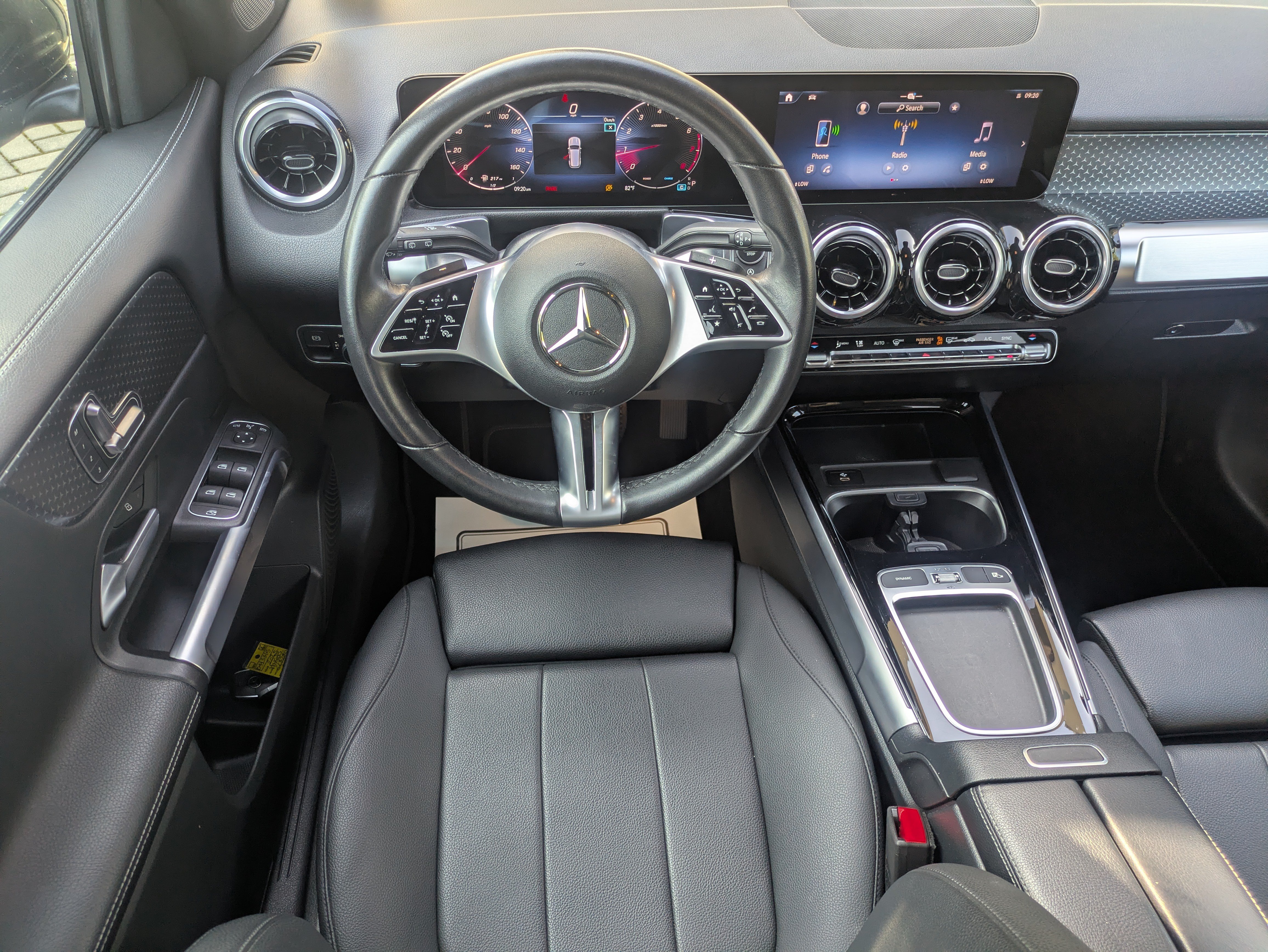 Certified 2025 Mercedes-Benz GLB 250 image 15