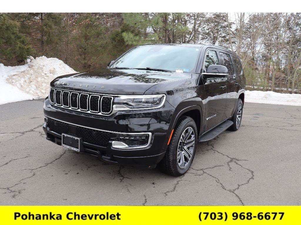 Used 2024 Jeep Wagoneer 4WD w/ Premium Group I image 3