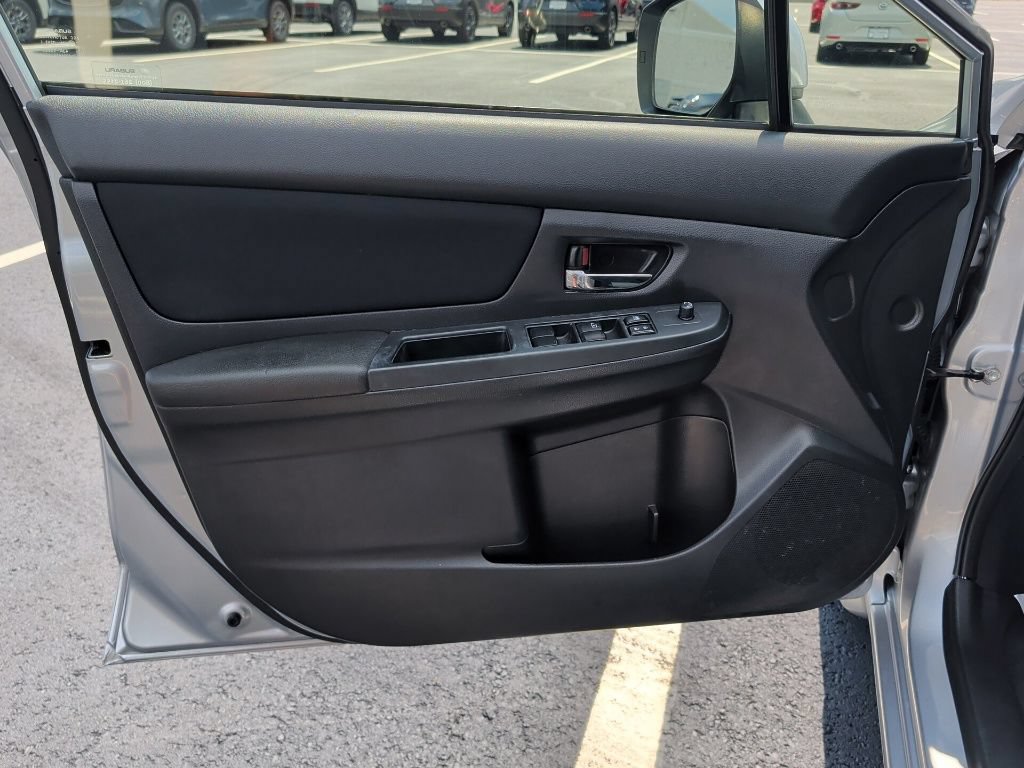 Used 2013 Subaru Impreza 2.0i Premium AWD/4WD image 32