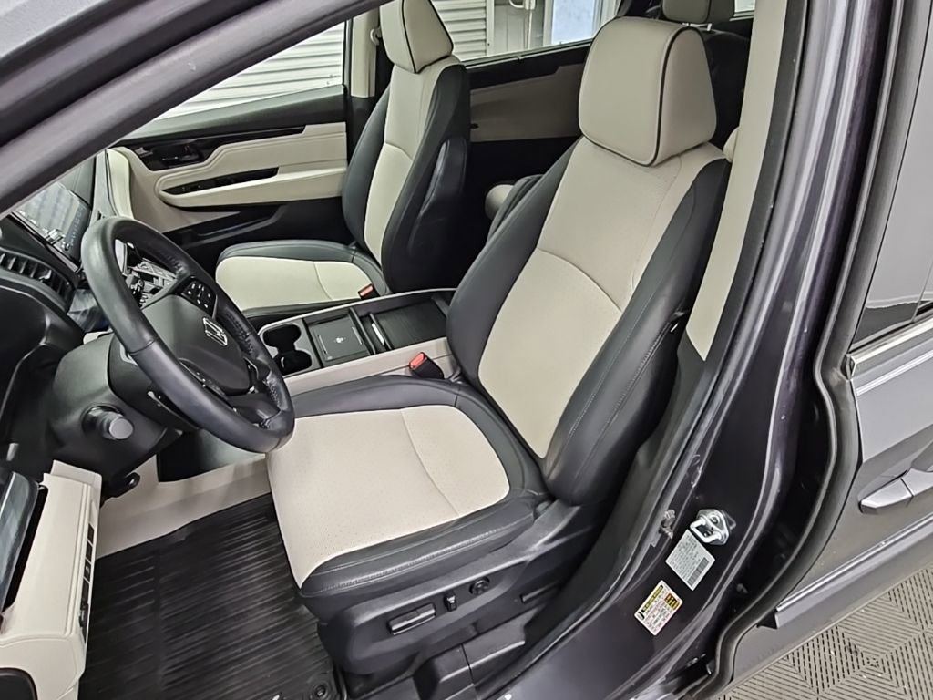 Used 2025 Honda Odyssey Elite image 30