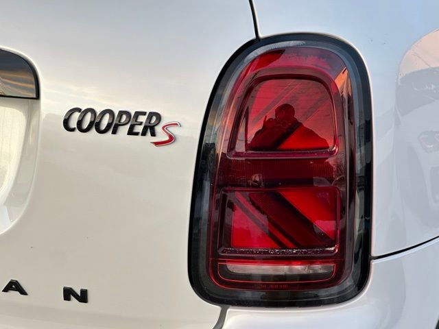 Used 2023 MINI Cooper Countryman S w/ Signature Upholstery Package image 7