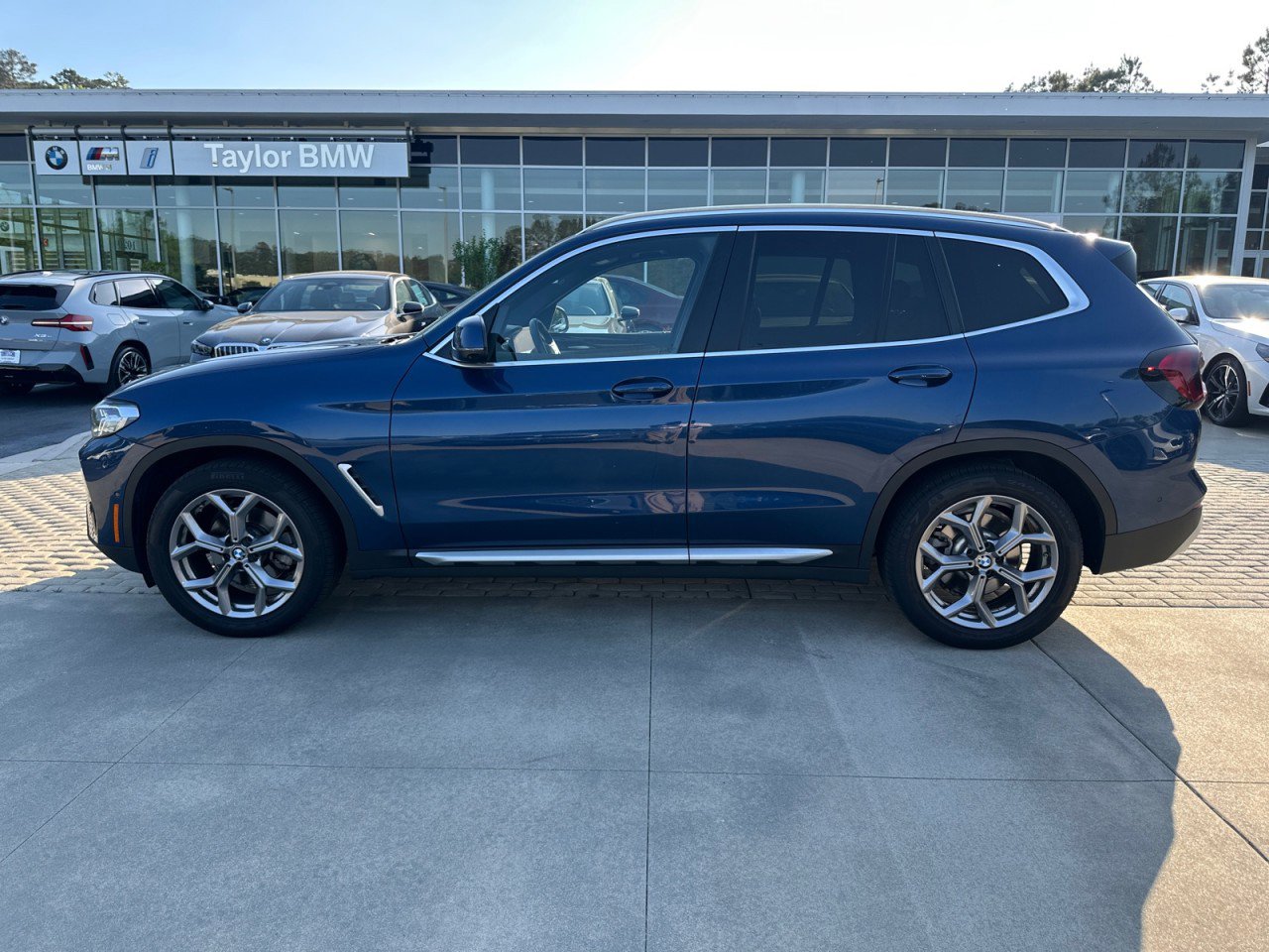 Certified 2024 BMW X3 sDrive30i w/ Convenience Package w/ZPA RWD image 2