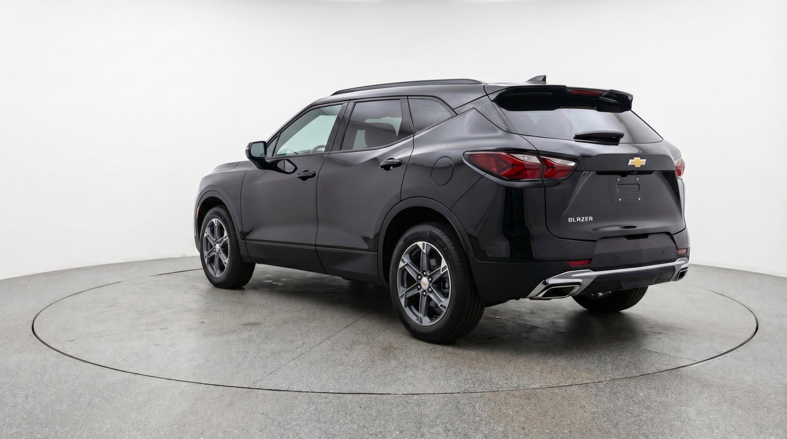 Used 2025 Chevrolet Blazer LT image 6