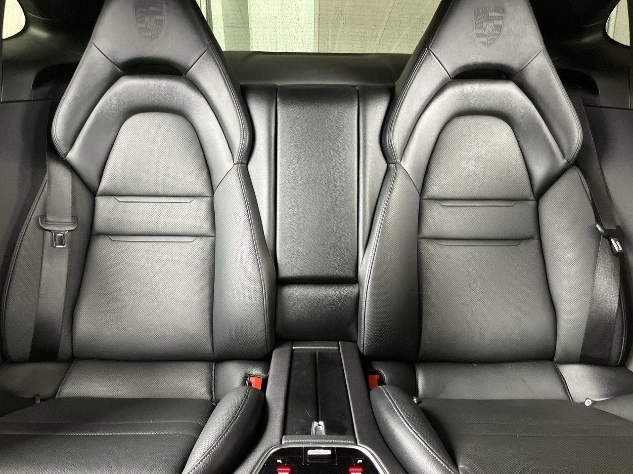 Used 2023 Porsche Panamera Platinum Edition w/ Sportdesign Package image 37