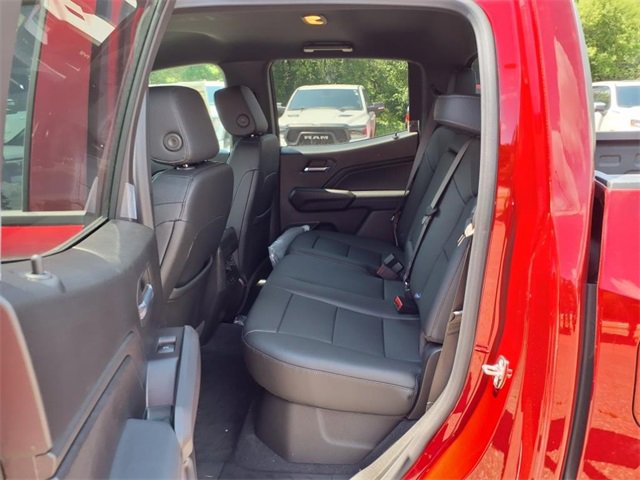 New 2025 Chevrolet Colorado LT w/ LT Convenience Package image 11