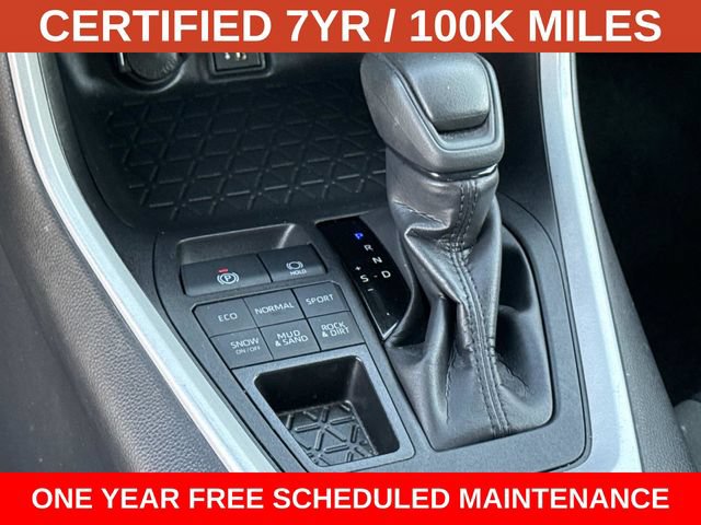 Used 2025 Toyota RAV4 XLE AWD/4WD image 22