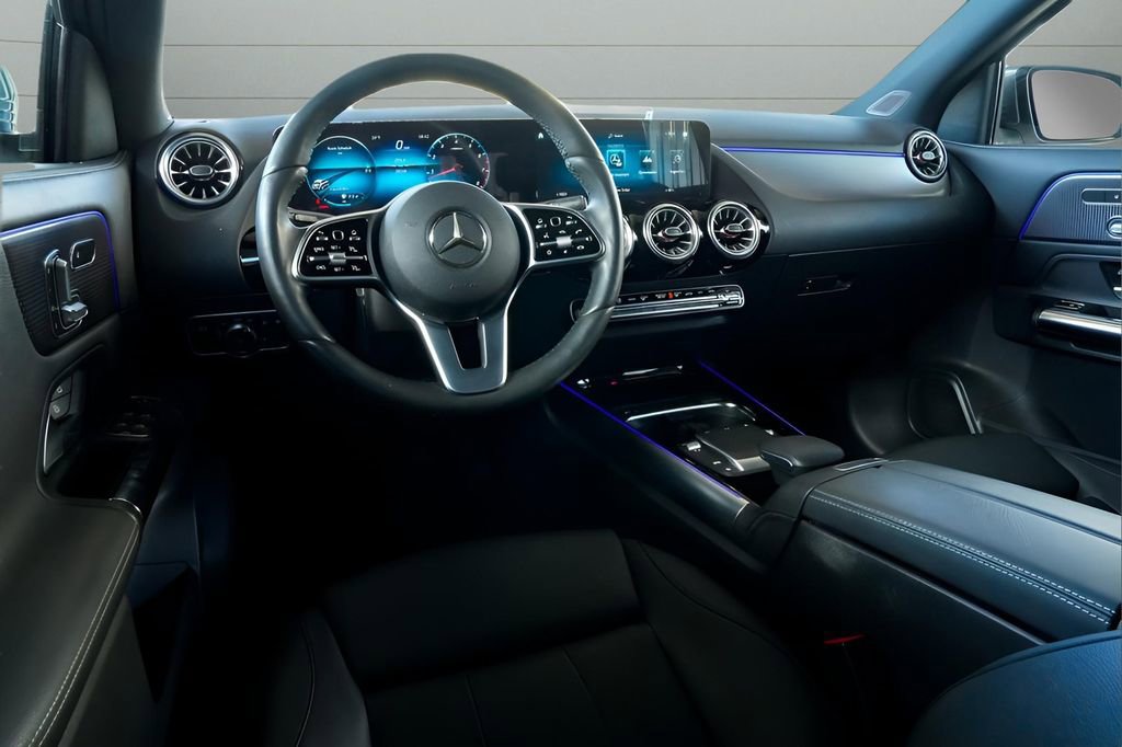 Used 2022 Mercedes-Benz GLA 250 4MATIC image 20