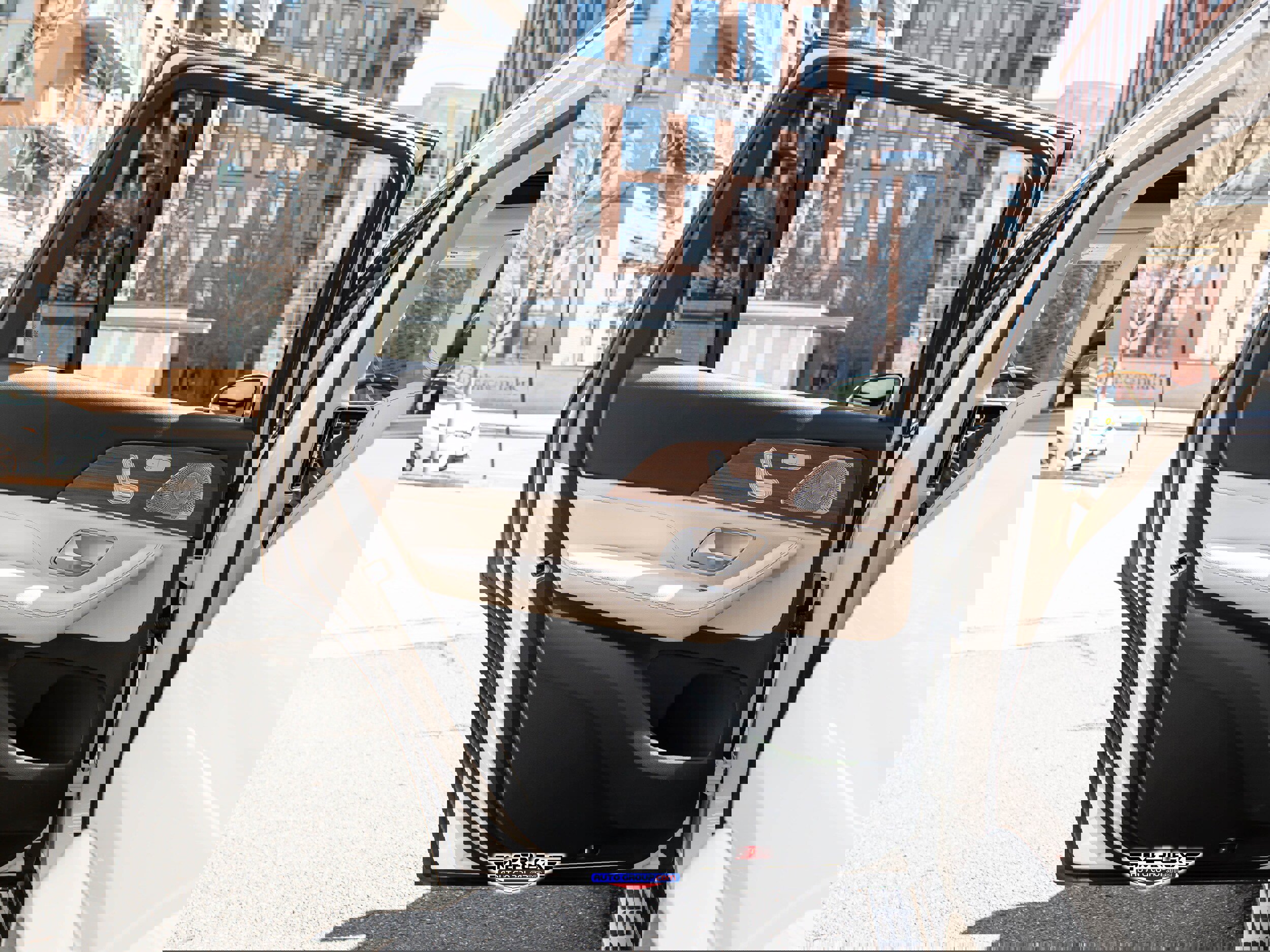 Used 2021 Mercedes-Benz GLS 580 580 4MATIC AMG image 47