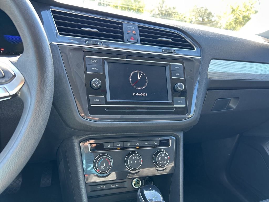 Certified 2022 Volkswagen Tiguan S image 24