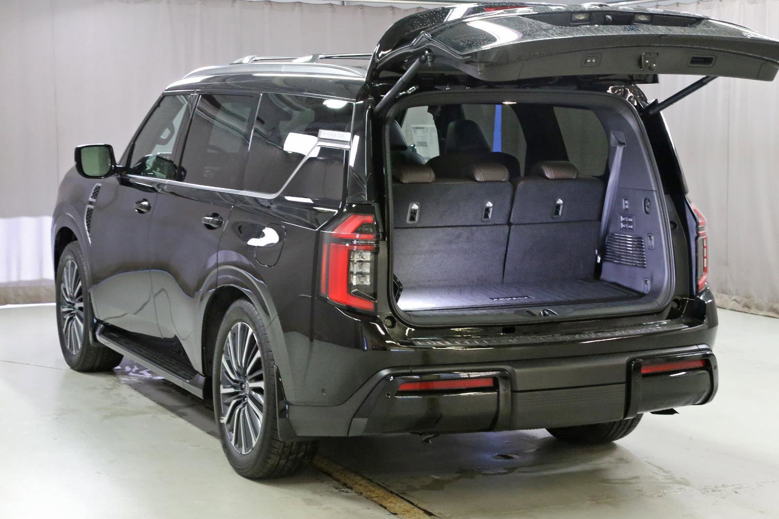 New 2026 Nissan Armada Platinum Reserve w/ Convenience Package image 19