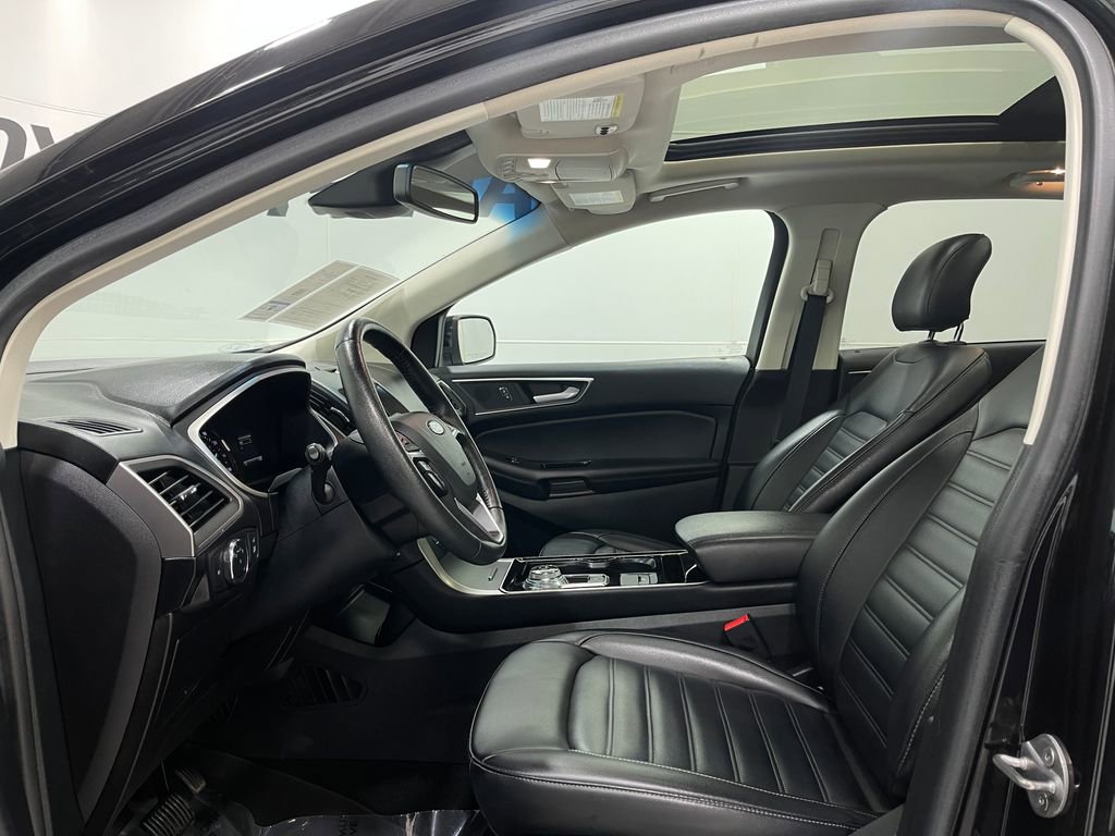 Used 2019 Ford Edge SEL w/ Equipment Group 201A image 19