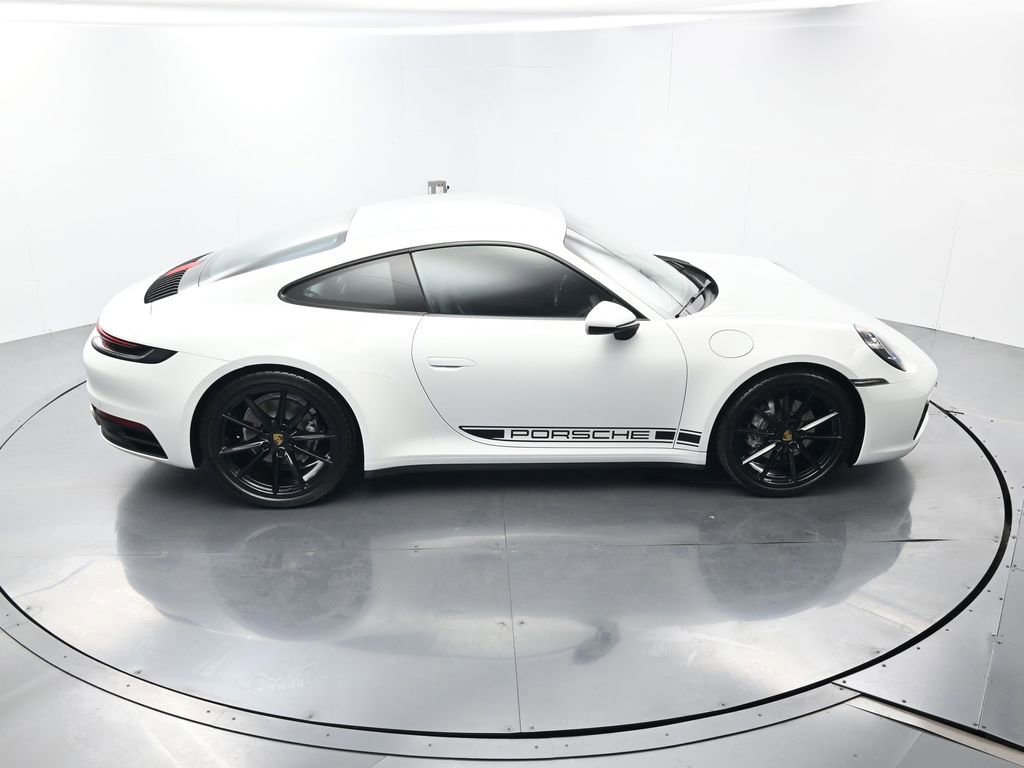Certified 2022 Porsche 911 Carrera image 38