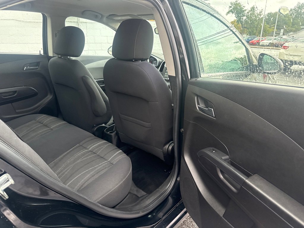 Used 2017 Chevrolet Sonic LT image 13