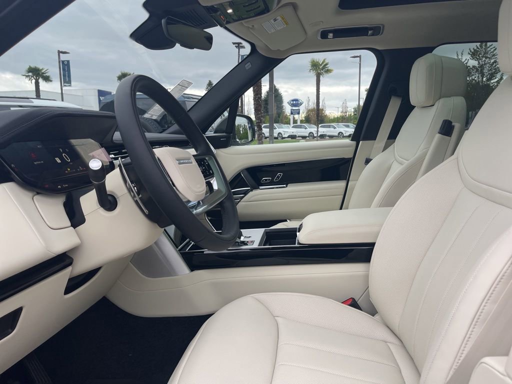 New 2026 Land Rover Range Rover SE AWD/4WD image 4
