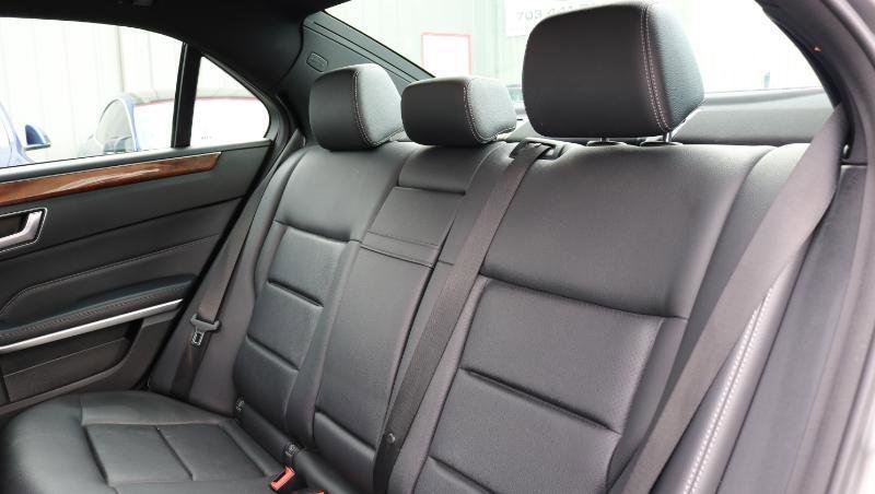 Used 2014 Mercedes-Benz E 350 4MATIC Sedan image 14