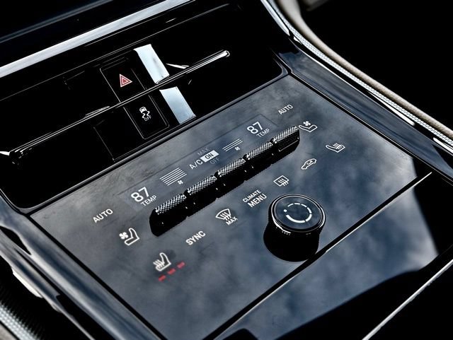 New 2026 Porsche Panamera 4 AWD/4WD image 30