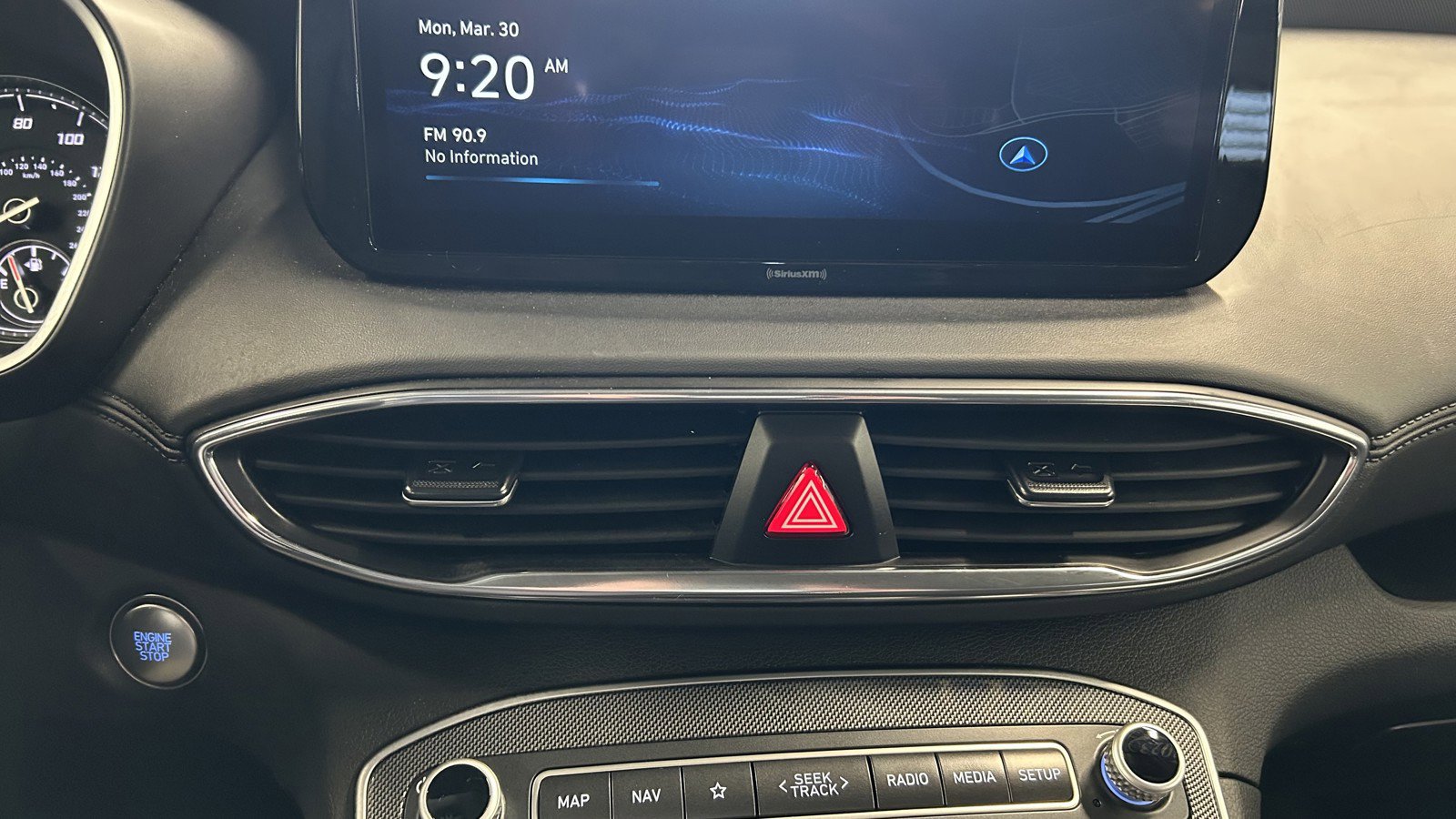 Used 2023 Hyundai Santa Fe SEL image 28