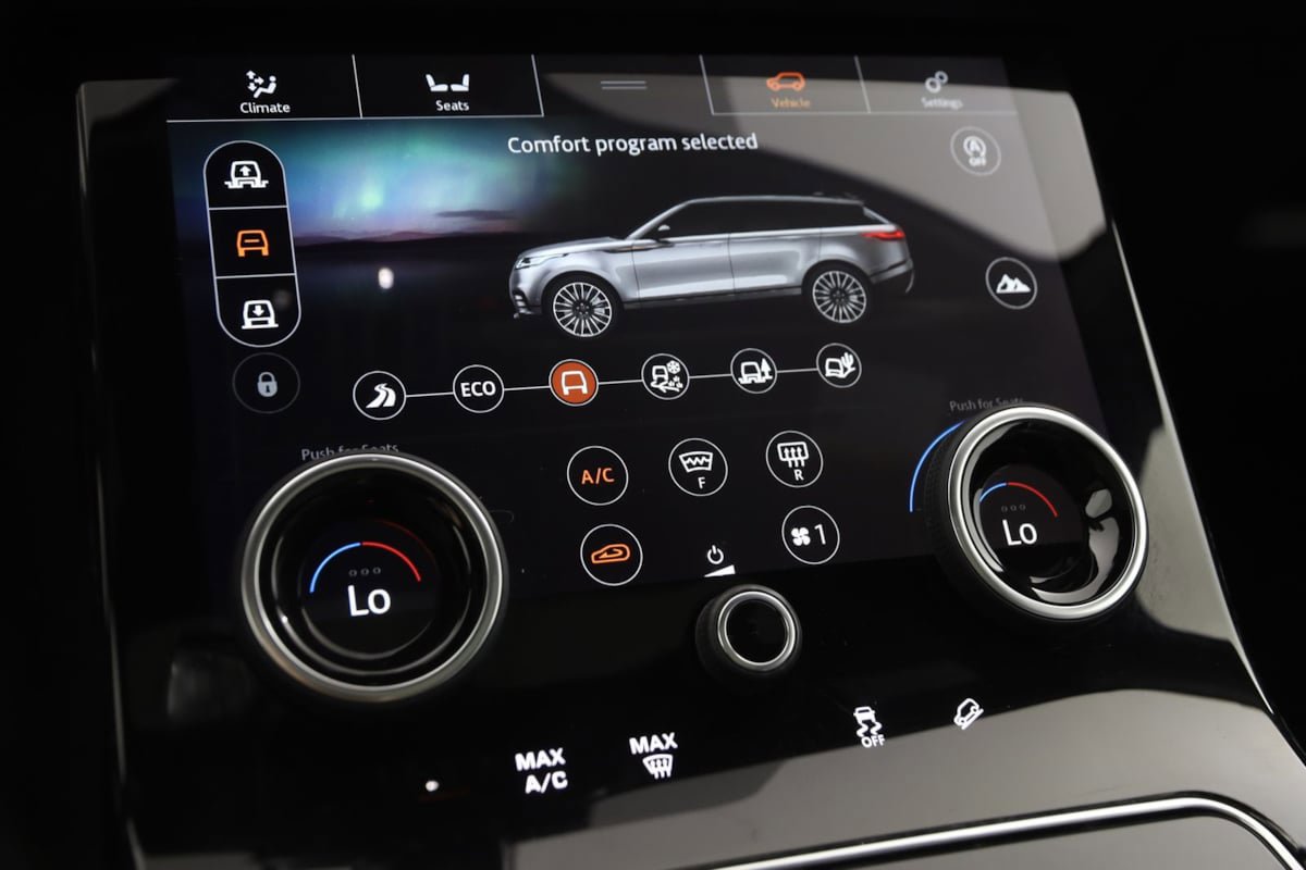 Used 2020 Land Rover Range Rover Velar R-Dynamic HSE AWD/4WD image 32