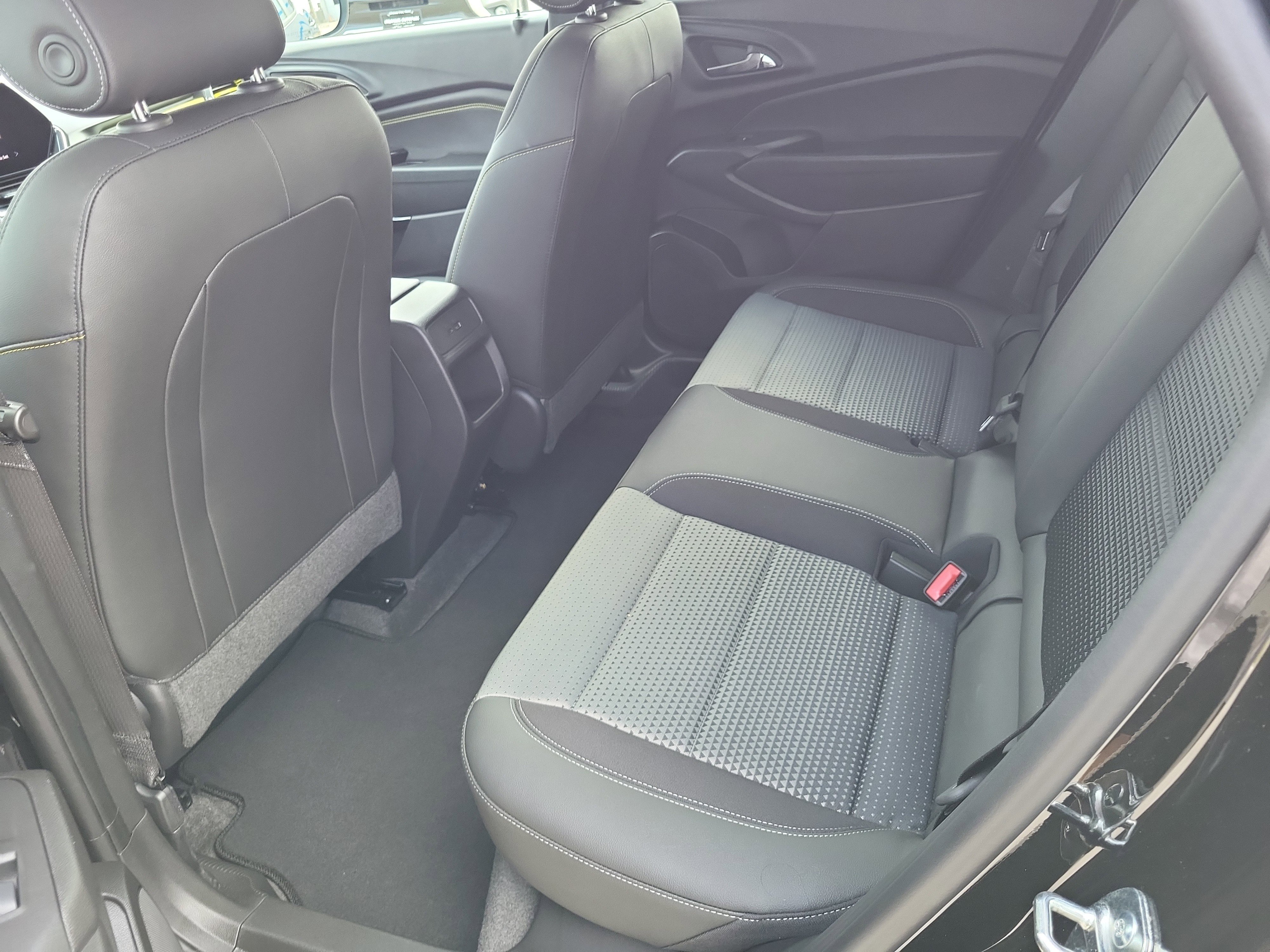 Used 2026 Chevrolet Trax LT w/ Driver Confidence Package FWD image 13