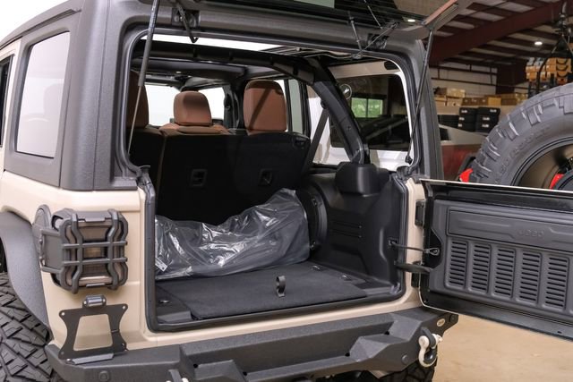 Used 2024 Jeep Wrangler Unlimited Sport image 51