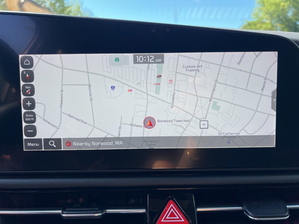 Certified 2023 Kia Niro SX Touring image 19