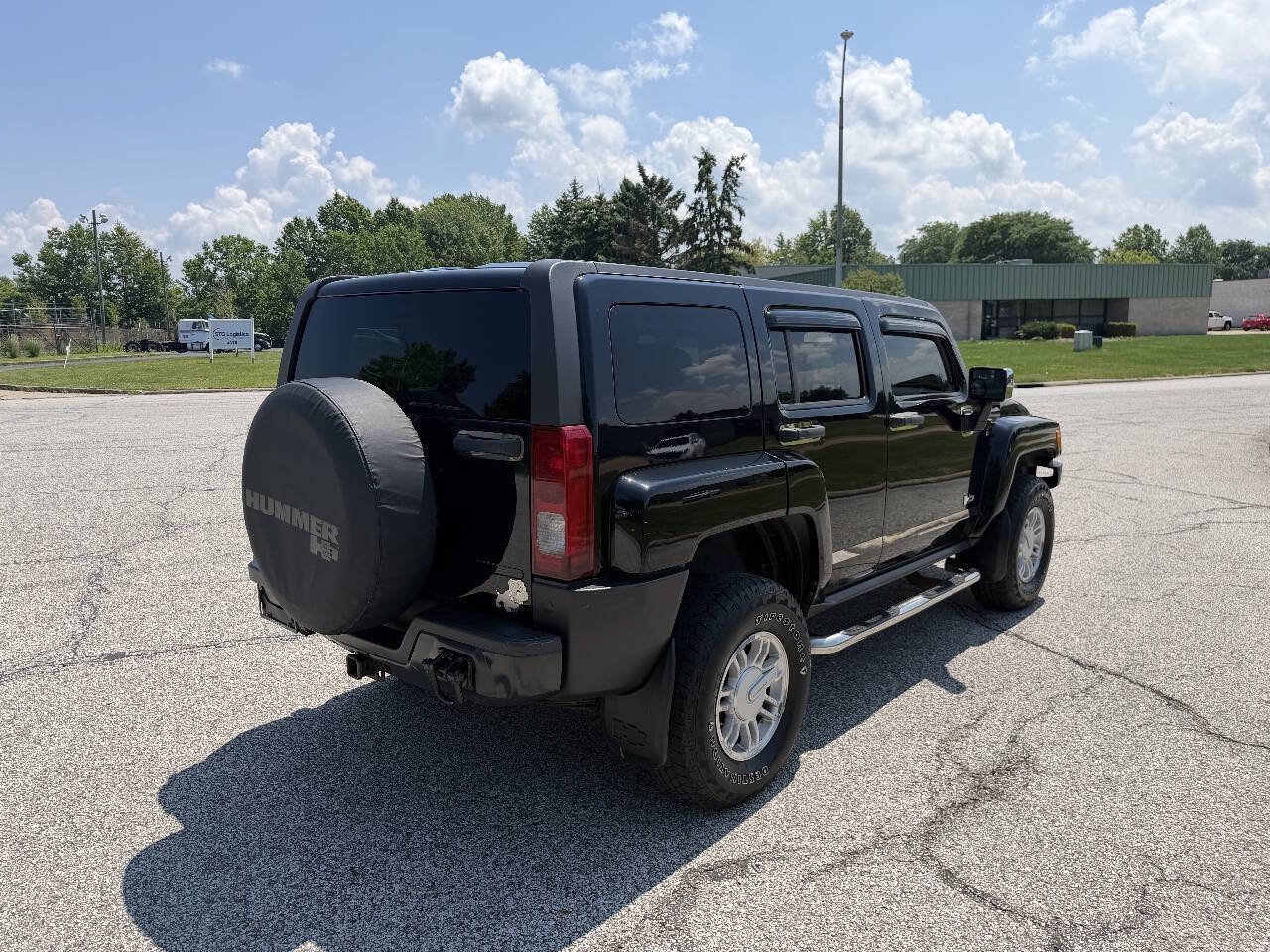 Used 2007 HUMMER H3 AWD/4WD image 4